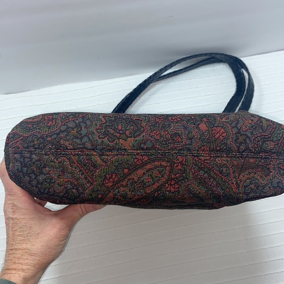 Authentic Vintage Brighton Paisley Tapestry Purse - Picture 4 of 12